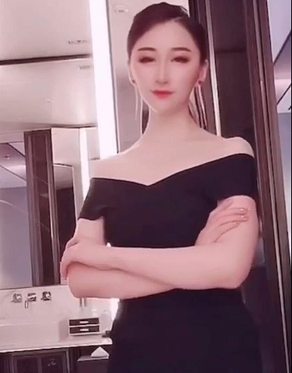 伦敦伴游大学生