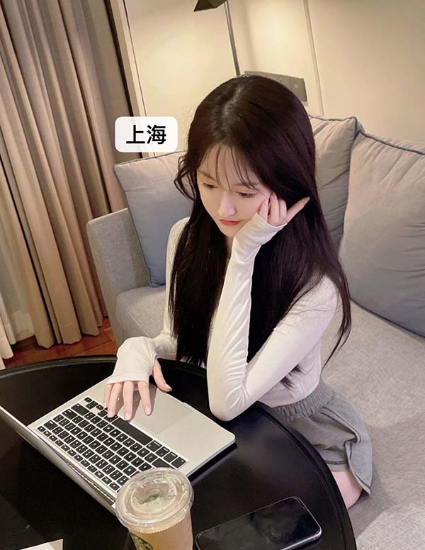 东京援交女模特